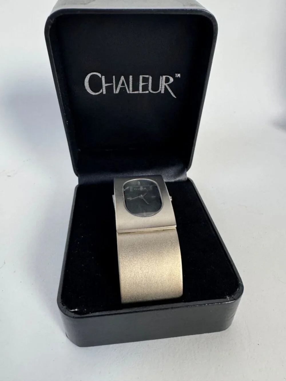 Chaleur Mens Black And Gold Tone Wrist Watch In Presentation Box